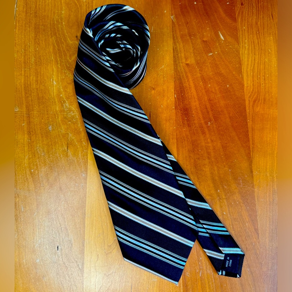 Michael Kors Black w/ Brown Blue Gold Stripes 100% Silk Men’s Tie - EUC